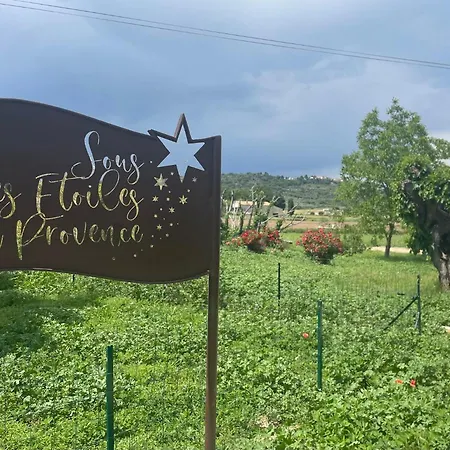 Sous Les Etoiles En Provence, Gite Les Bambous Lurs Buitenkant foto