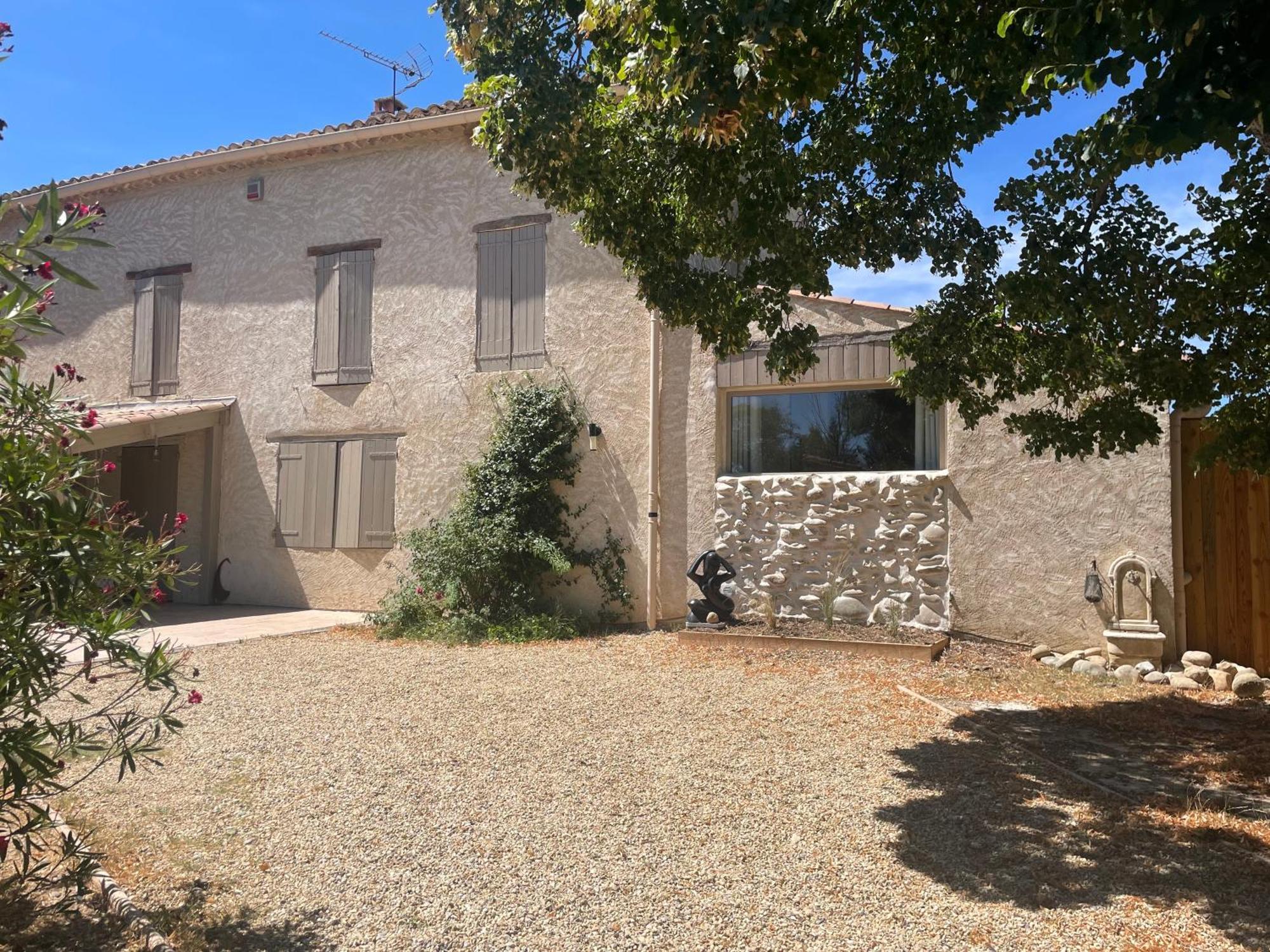 Holiday home Sous Les Etoiles En Provence, Les Bambous Lurs